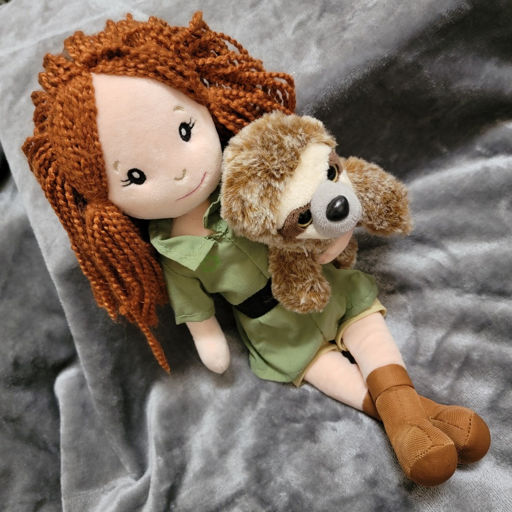 The Petting Zoo Zookeeper RangerDoll Unisex 16" Green LNWT Sloth Plush M929